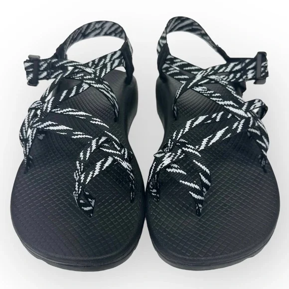 NWT Chaco ZCLOUD X2 black white sandals comfort strappy crisscross toe loop sz 9 - Picture 8 of 13